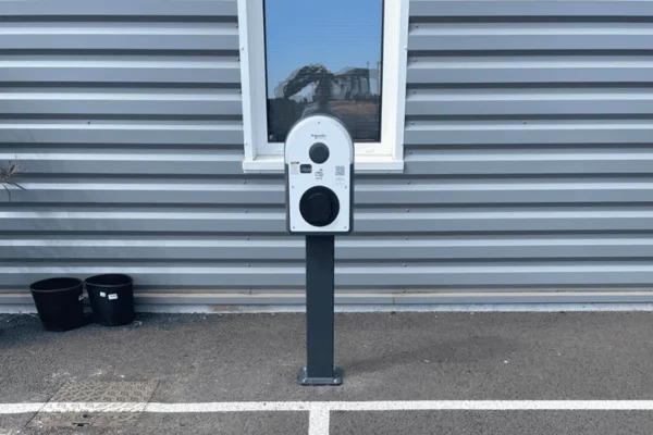 borne de recharge professionnelle5