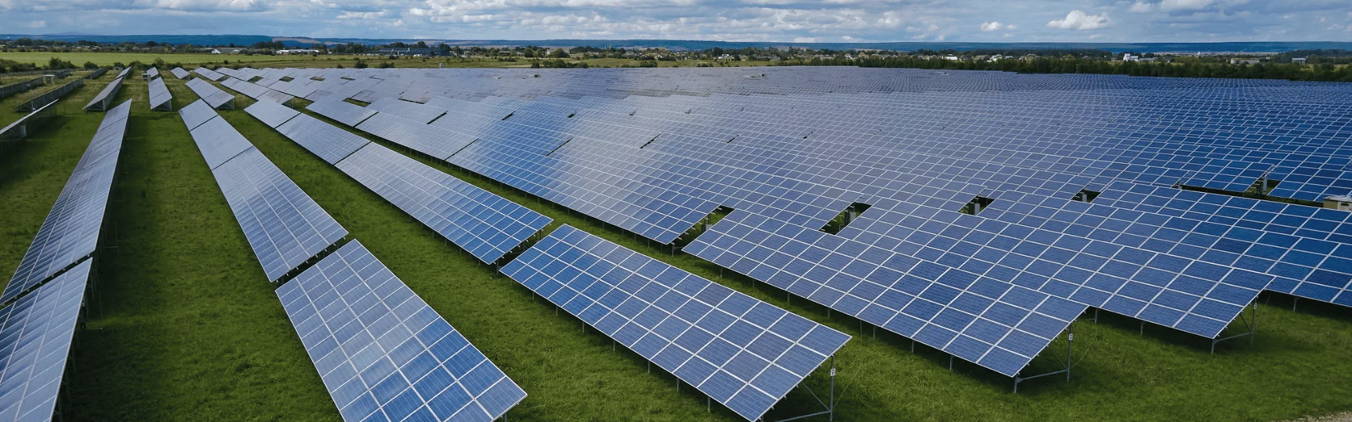 Support des panneaux solaires au sol