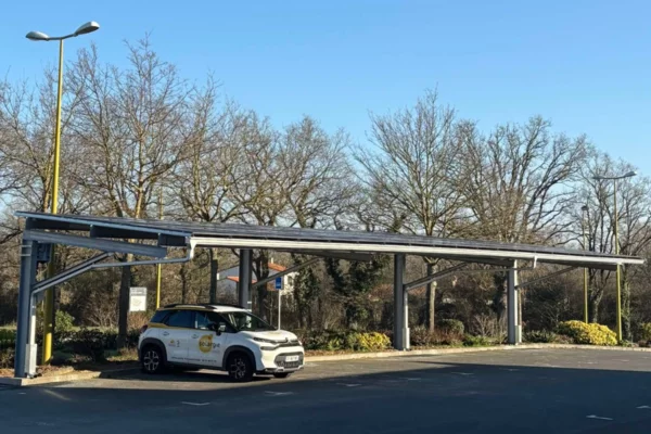 Ombrière solaire1