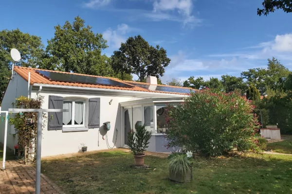 Panneaux solaires sur toit1