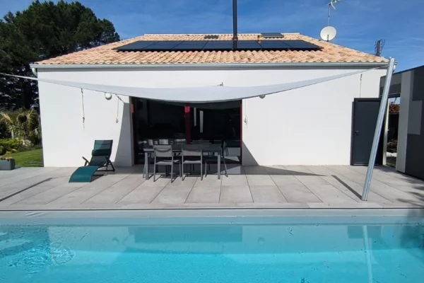 Panneaux solaires sur toit14
